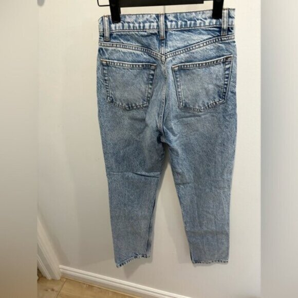 EUC- REFORMATION CYNTHIA HIGH RISE STRAIGHT JEAN- Size 24 - Picture 8 of 11